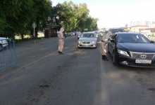 В Алматы полицейских на блокпостах стало вдвое больше
