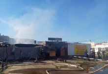 Обменник и летнее кафе сгорели в Уральске