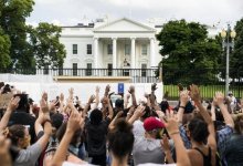 В США перед Белым домом начались беспорядки