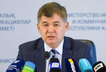 Биртанов назвал фейком 170 тысяч подписей против обязательной вакцинации