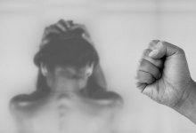 "Насилие не может быть культурой" - эксперты о сексизме в Казахстане
