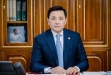 Кульгинов призвал астанчан не ходить в гости и работать дистанционно