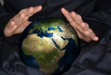 Любовь или средства защиты: казахстанские экстрасенсы рассказали, как победить пандемию