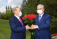 Токаев поздравил Назарбаева с 80-летним юбилеем