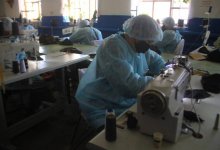 Заключенные пошили 40 тысяч масок для полицейских в Кокшетау