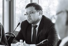 "Должны быть новые люди и новые правила": советник Токаева раскритиковал Правительство за ситуацию с коронавирусом