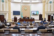 Чем заняты сенаторы во время парламентских каникул, рассказал Ашимбаев