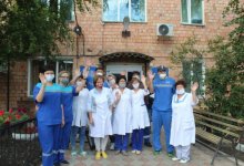 В Кокшетау проходит акция по поддержке врачей