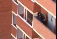 Карагандинские подростки сбрасывали шины в прохожих с пятого этажа