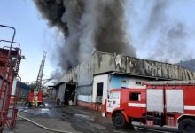 Крупный склад загорелся в Шымкенте