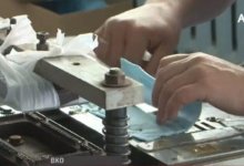 Завод в ВКО задолжал рабочим зарплату на 27 миллионов тенге