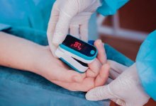 Пульсоксиметры в Казахстане подорожали в пять раз. Объясняем, почему нет смысла держать их дома