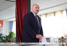 Лукашенко набрал 79,7% на выборах президента Беларуси – exit poll