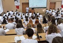 Казахстанские студенты просят Правительство России разрешить им въезд для учебы