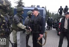 "Вы красавцы!": Лукашенко поблагодарил силовиков, охранявших его резиденцию