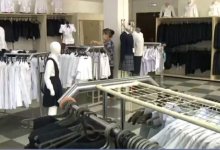 Производство школьной формы в Казахстане приостановлено