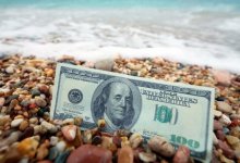 Казахстанским судьям и депутатам запретят иметь иностранные счета