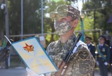 Призывники присягнули на верность Родине в День Конституции