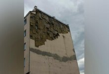 Причину обрушения облицовки многоэтажки назвали в акимате Алматы