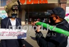 Жители Уральска ради забавы избили «коррупционера»