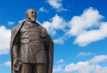 Во Франции не будут преподавать абаеведение. И не факт, что даже лекцию прочитают