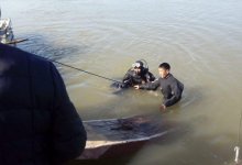 Автомобиль с водителем упал в воду с парома при переезде через Урал