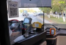Безналичный расчет в автобусах Нур-Султана вывел из тени 40% денежных средств