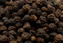 Ученые узнали, что черный перец подавляет коронавирус