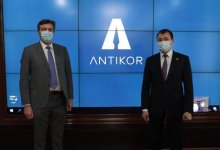 Шпекбаев обсудил реализацию антикоррупционной политики