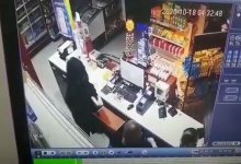 Парень с ножом ограбил заправку в ЗКО