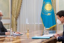 Токаев принял министра юстиции Марата Бекетаева