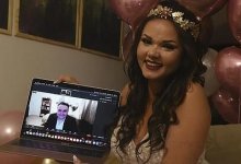 Живущие в разных странах влюбленные поженились по Zoom