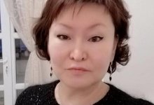 Просившая журналистов "поработать" советник главы "СК-Фармации" уволилась