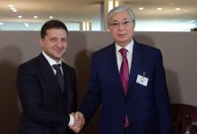 Токаев пожелал Зеленскому cкорейшего выздоровления от коронавируса