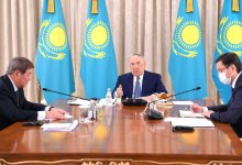 Экономика Казахстана будет находиться под большим давлением, заявил Назарбаев