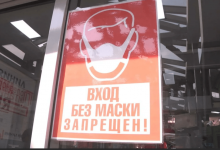 Ходить только в маске: в Magnum сказали, что алматинке ничего не разрешали