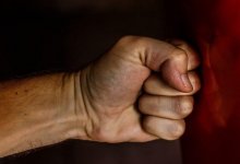 Отец проломил череп трехлетней дочери из-за беспорядка