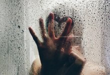 Во время купания 17-летнюю казахстанку убило током