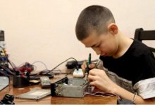 13-летний казахстанец открыл цех по ремонту электротехники