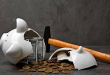 Три банка в Казахстане потеряли 46 млрд тенге