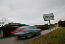 Деревня Fucking в Австрии меняет название из-за туристов-воров