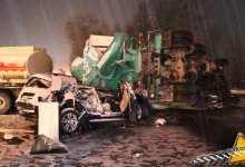 На трассе под Алматы бетономешалка придавила внедорожник, есть погибшие