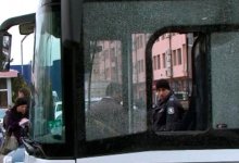 Неизвестный открыл стрельбу по пассажирам автобуса