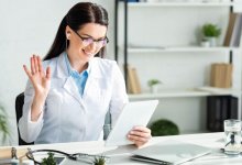 Люди стали чаще делать пластику лица, чтобы нравиться себе в Zoom