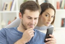 Женщина с коронавирусом из-за ревности пыталась заразить мужа плевками