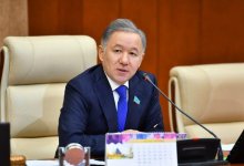 Нигматулин главе Минфина: Принес "дырявый" закон по госзакупкам