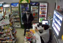 Иностранец совершил дерзкий налет на два магазина в Алматы