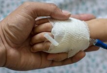 В Экибастузе с обморожением госпитализировали годовалую девочку