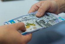 Коронавирус заставил казахстанских коррупционеров брать меньше взяток