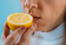 Врач назвал эффективный способ вернуть обоняние и вкус после коронавируса